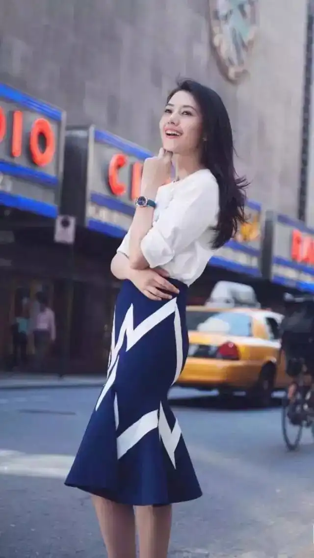 高圆圆这么会藏肉,你没发现  高圆圆这么会藏肉,你没发现