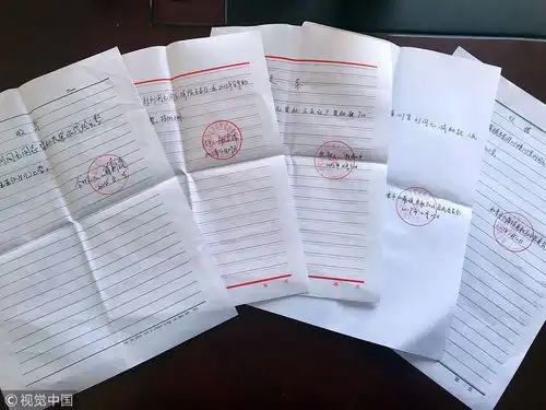 江苏南通八旬老师捡废品卖钱资助学生  江苏南通八旬老师捡废品卖钱资助学生