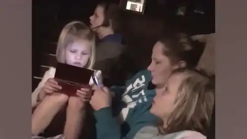 搞笑美女图片带字幽默妹