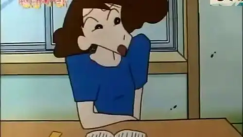  蜡笔小新爸爸负责煮面条厨房搞得一团乱哦