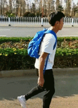 爆笑gif图姐,就是自带光环的女人  爆笑gif图姐,就是自带光环的女人