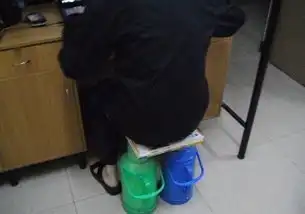  校园恶搞青春的回忆