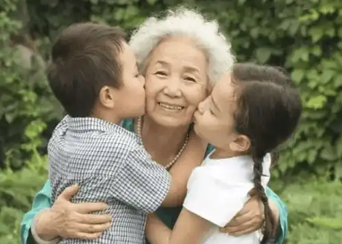 姥姥姥爷还是爷爷奶奶亲科学排序来了,可能跟我们想的不太一样  姥姥姥爷还是爷爷奶奶亲科学排序来了,可能跟我们想的不太一样