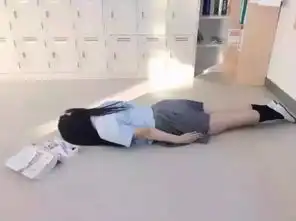  搞笑图片大过年的,非要整点心跳