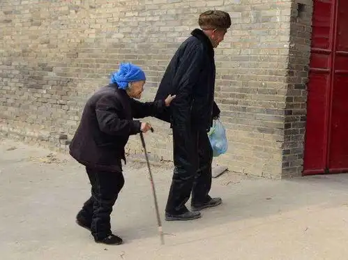 废物式养老正在兴起,毁掉不少老人的晚年生活,子女还不自知  废物式养老正在兴起,毁掉不少老人的晚年生活,子女还不自知