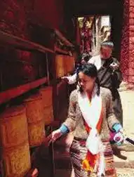  天后王菲离婚后寄情于手游称人生离不开游戏