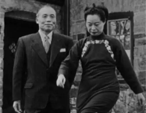 李秀文从农妇到将军夫人,数十年退让隐忍,换来李宗仁夸赞伟大  李秀文从农妇到将军夫人,数十年退让隐忍,换来李宗仁夸赞伟大