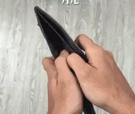  搞笑幽默段子笑话图片不笑你抽我刚到广东时,人人都叫我靓仔
