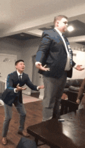  开心笑话这不是信任游戏,而是坑你没跑游戏