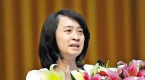  我国一位特别的女警,31岁被特招入伍,还直接授予少校警衔