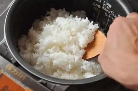  米怎样煮才好吃