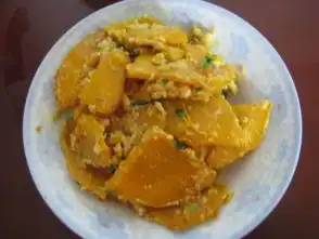  咸鸭蛋焗南瓜怎么做看头像回复我谢谢