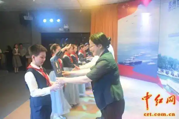  海军诞生地纪念馆与市教育局签订泰州市青少年思政教育和军事教育基地合作协议组图