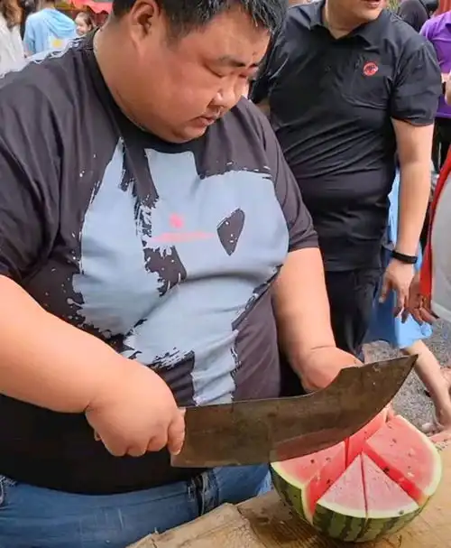  男子减肥三年从410到170,曾是河南登封第一胖,分享成功经验