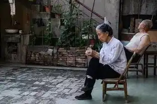 给自己的已故亲人上坟一周年当天不去过几天去可以嘛有没有适合老人坐的沙发啊  给自己的已故亲人上坟一周年当天不去过几天去可以嘛有没有适合老人坐的沙发啊