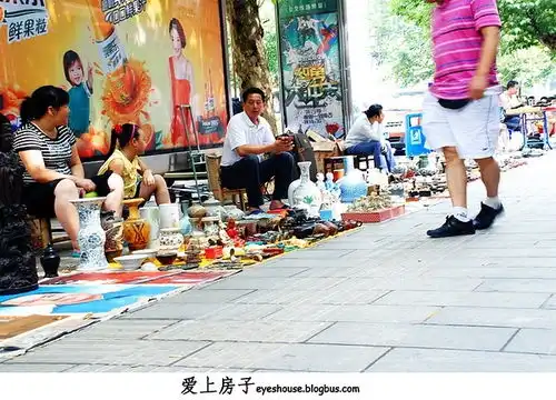  跟着眼睛在城市游荡一从昨天走来