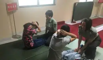  你知道女兵入伍前是如何体检的吗