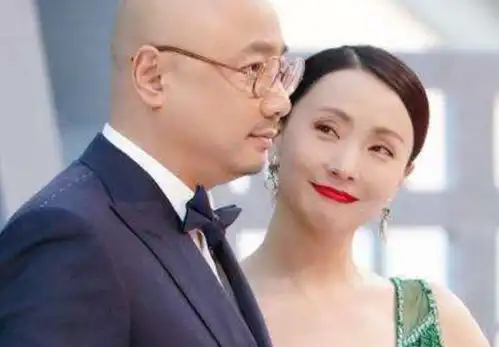  徐峥跟陶虹的开放式婚姻,是聪明人遇见讲究人