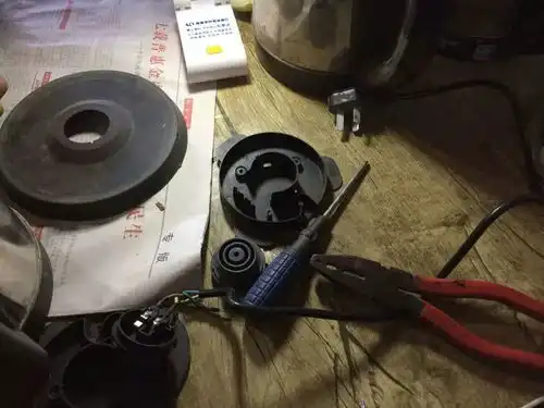  一个90后特岗教师的生活记录,刷爆了教育圈看完瞬间泪目