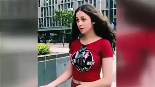  俄罗斯美女没想到你长这么丑,人还是挺好的下一秒尴尬了