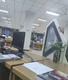  小哥哥你是看书看的走火入魔了吗丨爆笑囧图