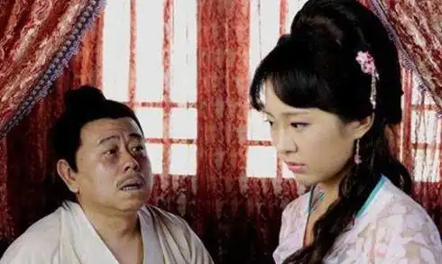  大郎该吃药了,潘金莲软语下毒,扭曲的心里是谁逼她到那份上