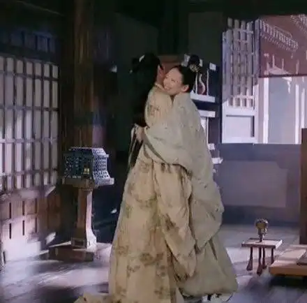  章子怡的古装之下,居然穿了一双运动鞋上阳赋为穿帮镜头致歉