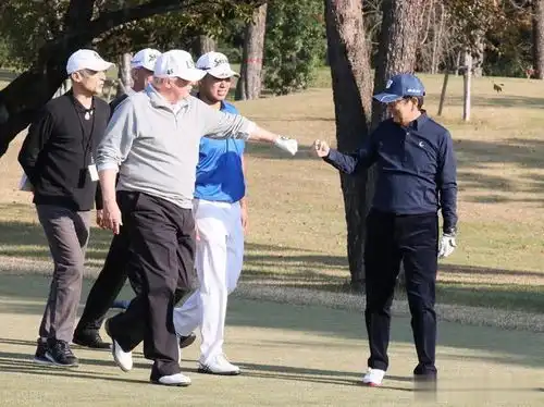  安倍晋三回忆录出版爆出诸多内幕讲述许多不为人知的政要交往故事