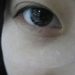  周末在家也能做的眼部spa