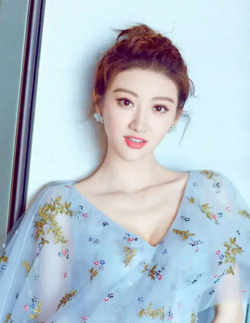  一天仨瓜日本任教染恶习床照曝光,张继科的遮羞布终被扯下