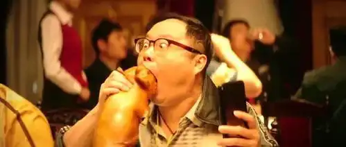 西虹市首富球队在酒店大吃大喝,有谁注意他们吃的东西太雷人  西虹市首富球队在酒店大吃大喝,有谁注意他们吃的东西太雷人