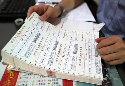 这次真的要说再见了,陪伴杭州人36年的汽车南站,这些瞬间还记得吗  这次真的要说再见了,陪伴杭州人36年的汽车南站,这些瞬间还记得吗