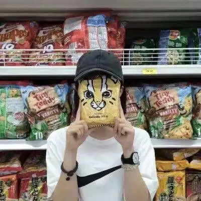 搞笑图片头像逗比女生句