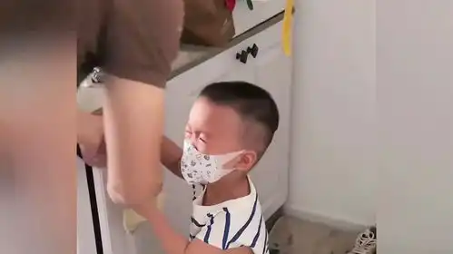  人类幼崽的爆笑瞬间主打思维反差,可爱到家了