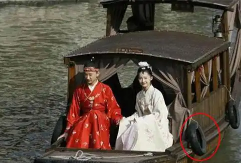 拜把子图片搞笑穿帮镜头