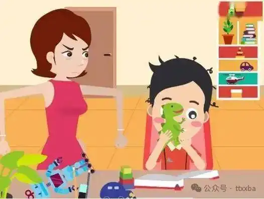  糗事经典搞笑笑话,记得夏天的一天下着好大的雨,美丽的她送了个很别致的纸盒子给我