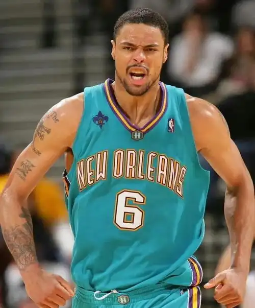  nba球衣进化史新奥尔良鹈鹕队