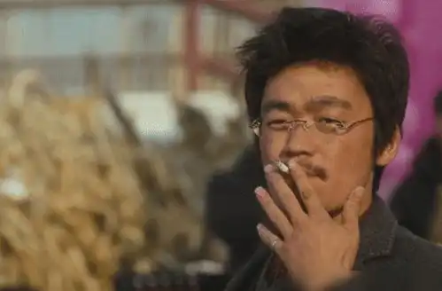  假如抽烟有段位王宝强白银,周润发大师,最后一位才是真大佬