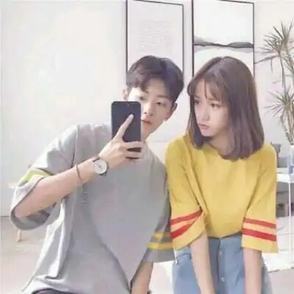 搞笑图片网站哪个好情侣