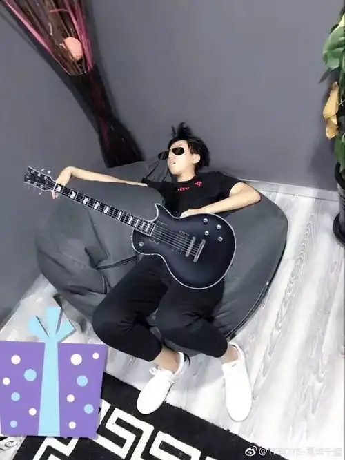 生日配图搞笑图片搞笑图