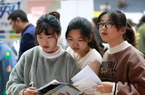  浙江考生高考684分,顺利考上南京大学,收到通知书却不是985大学