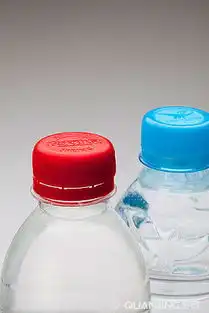  矿泉水瓶图片大全