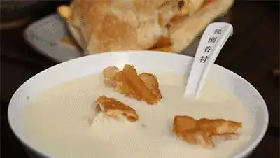  爆笑gif新娘突然不嫁了,小伙子急眼了