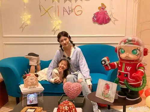  章子怡汪峰为醒醒庆生,女儿愿望搞怪可爱,主动给弟弟分蛋糕