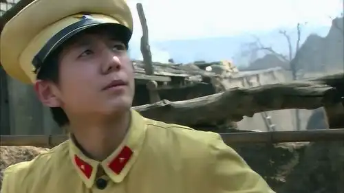  伪军惨死街头,头上五个血窟窿,难道是神仙高手出山救国