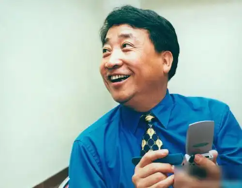  姜昆,一个时代造就的优秀笑星,因为脱离时代而晚节不保