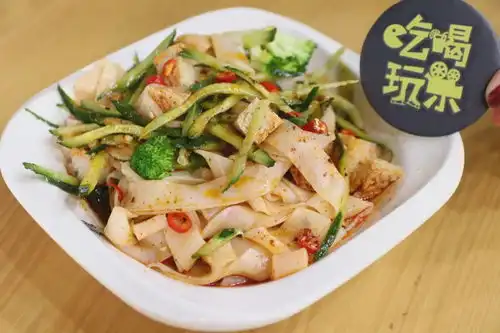  吃过许昌这12家凉皮,我才敢自称吃货