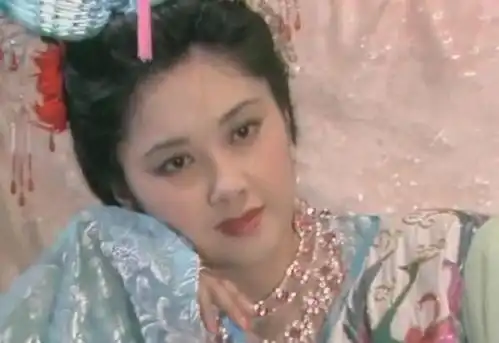  女儿国国王岁月不老,气质堪比赵雅芝