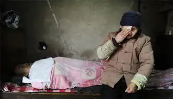 安徽失明老人照顾瘫儿20年后续大儿子已返家照顾老人和兄弟  安徽失明老人照顾瘫儿20年后续大儿子已返家照顾老人和兄弟