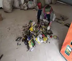 农药包装废弃物回收屏山在行动  农药包装废弃物回收屏山在行动